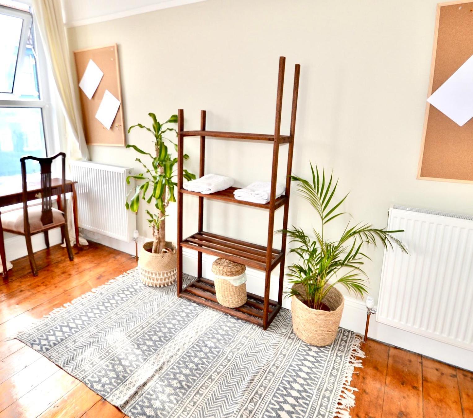 Holiday home Bright And Cosy, 3 Bedroom Plymouth